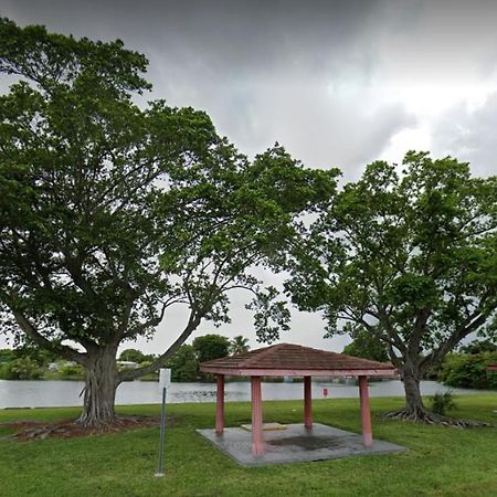 1161 Studio 1 Miami Tamiami 외부 사진